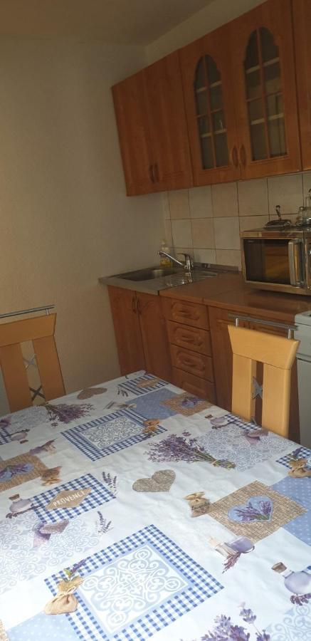 Apartments Kore Вир Екстер'єр фото